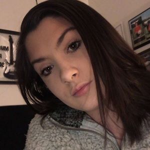 Meet your Posher, Brianna